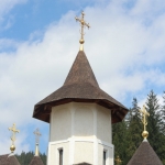 Pelerinaje la mănăstiri nemțene: de la Roman, prin Târgu Neamț,  la Durău