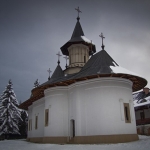 Viziteaza manastirile din Neamt iarna