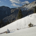 Traseu Bicaz Chei – sat Bârnadu – Vf Criminiş – Vf Munticelu Rezervaţia Cheile Şugăului