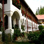 manastirea-agapia-neamt
